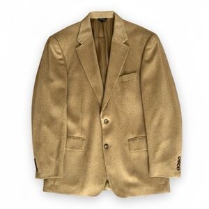 ✧ Bill Blass men’s camelhair sports coat